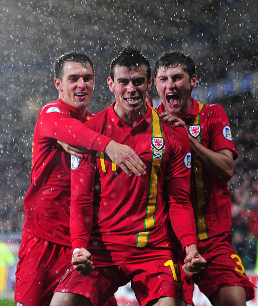 进攻压迫的 进攻压迫的