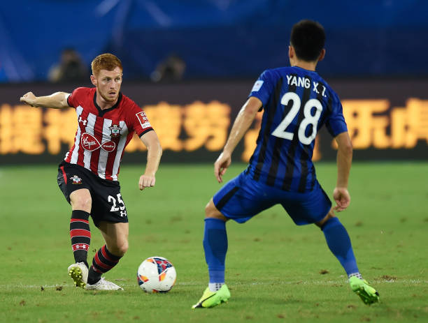 正是因为他 正是因为他