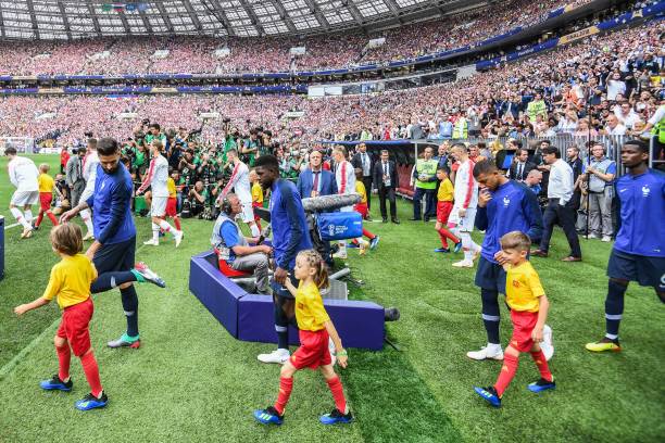 不仅是一场 不仅是一场